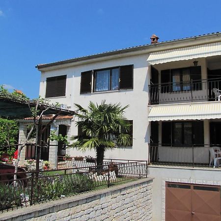 Apartments Rozela ロヴィニ エクステリア 写真